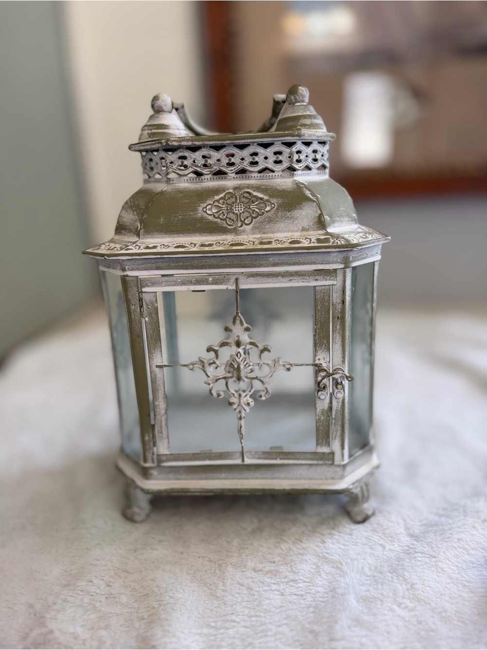 Vintage-Style Distressed White & Silver Metal Candle Lantern